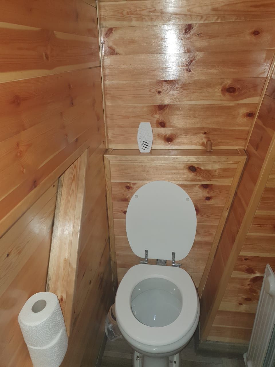 WhatsApp-Image-2020-05-04-at-6.00.31-PM-1 Renovirana kuća u Rajskom selu, Kolašin — fotografija 4