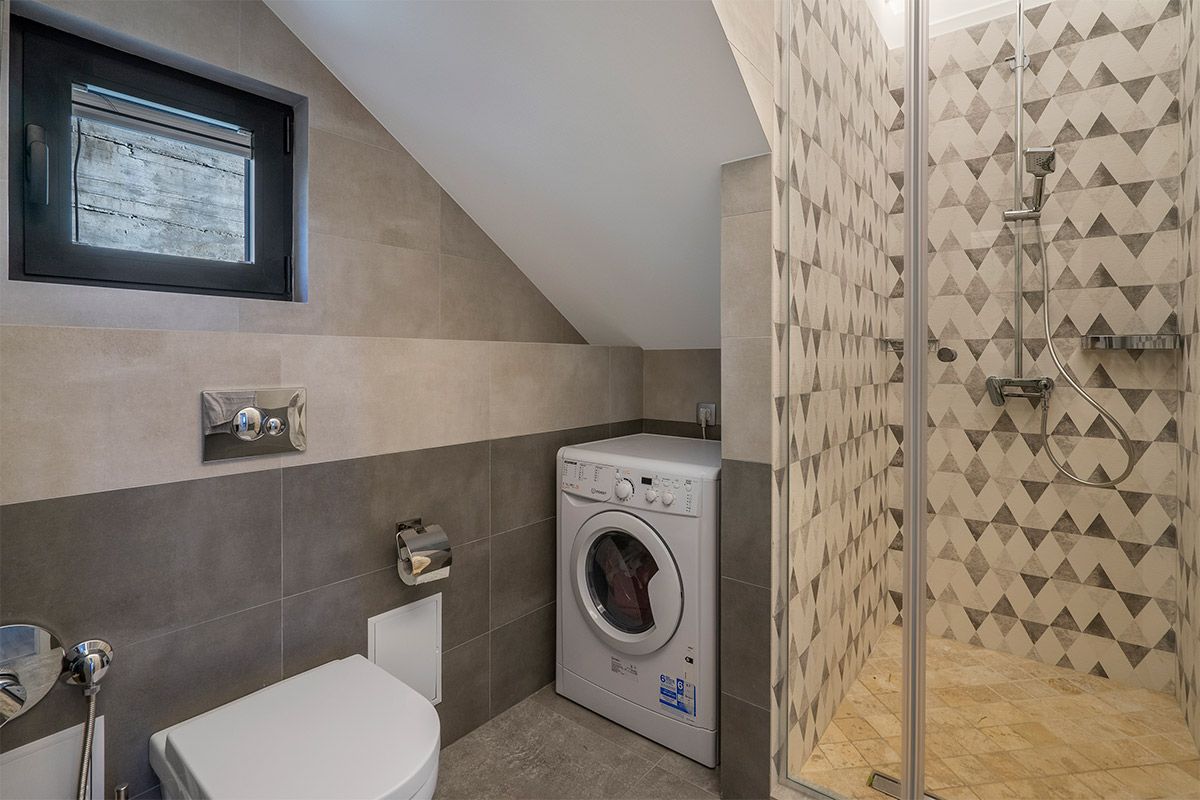 100 Kuća 280 m² – Stoliv, Kotor — fotografija 11