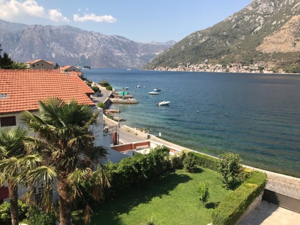 Kuća 280 m² – Stoliv, Kotor — fotografija 12