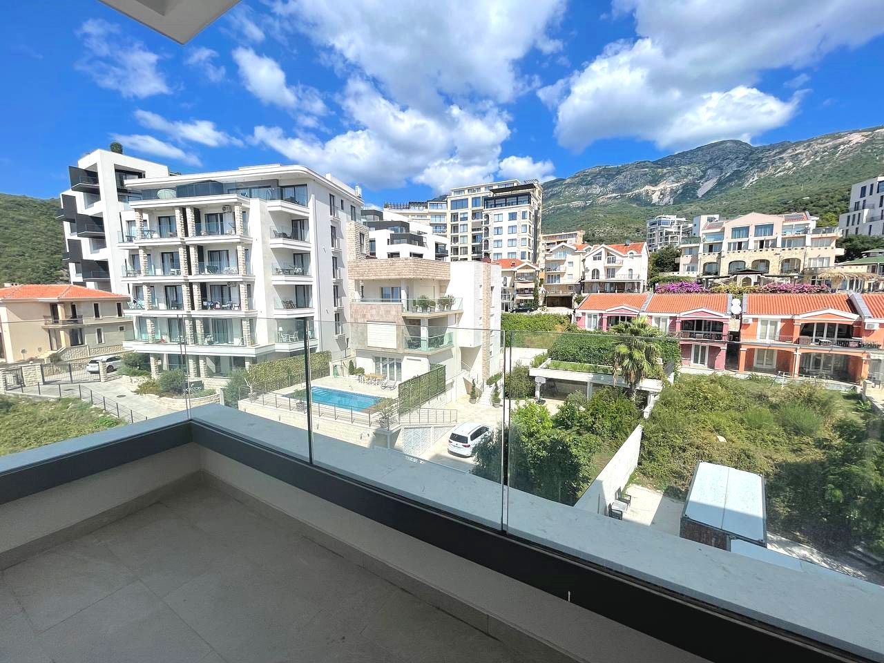 Dvosoban stan 69 m² – Bečići, Budva — fotografija 15