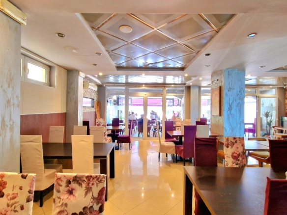Prodaja restorana u radu u Bečićima, iza Mega marketa – Potpuno opremljen, površina 219m2