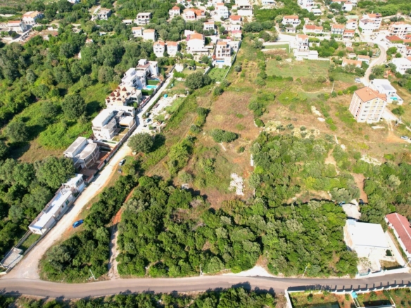 Plac u Krimovici, Kotor — fotografija 5