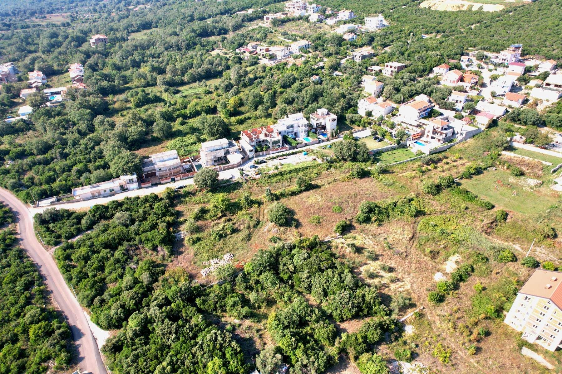 e9b1a01e-a393-431c-89d4-f39492d177df Plac u Krimovici, Kotor — fotografija 6