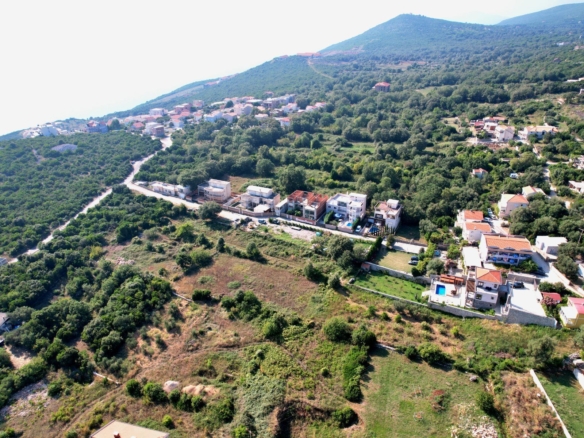 Plac u Krimovici, Kotor — fotografija 7