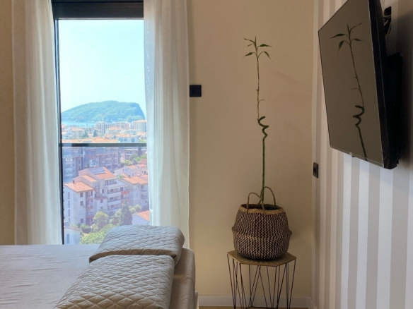 Dvosoban stan sa pogledom na more, Dubovica, Budva — fotografija 11