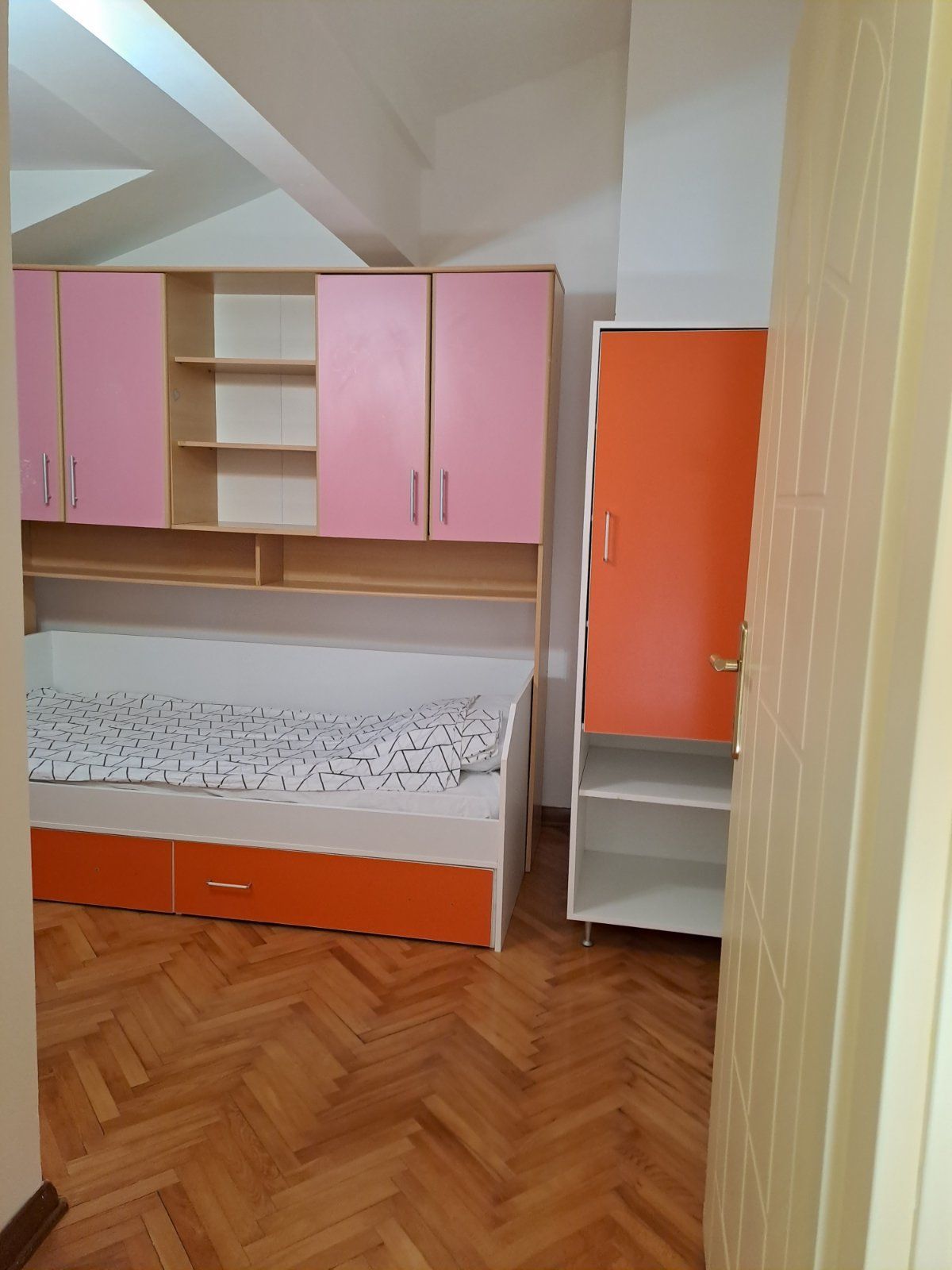 0dfcdd50-0db5-407e-b249-734d64ab15b6 Izdavanje: Trosoban stan 100 m² – Seljanovo, Tivat — fotografija 6