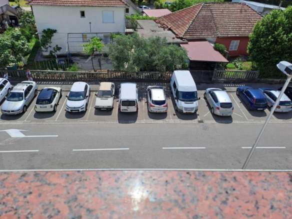 Izdavanje: Trosoban stan 100 m² – Seljanovo, Tivat — fotografija 9