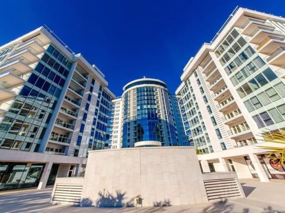Dvosoban stan 104 m² – Budva — fotografija 8