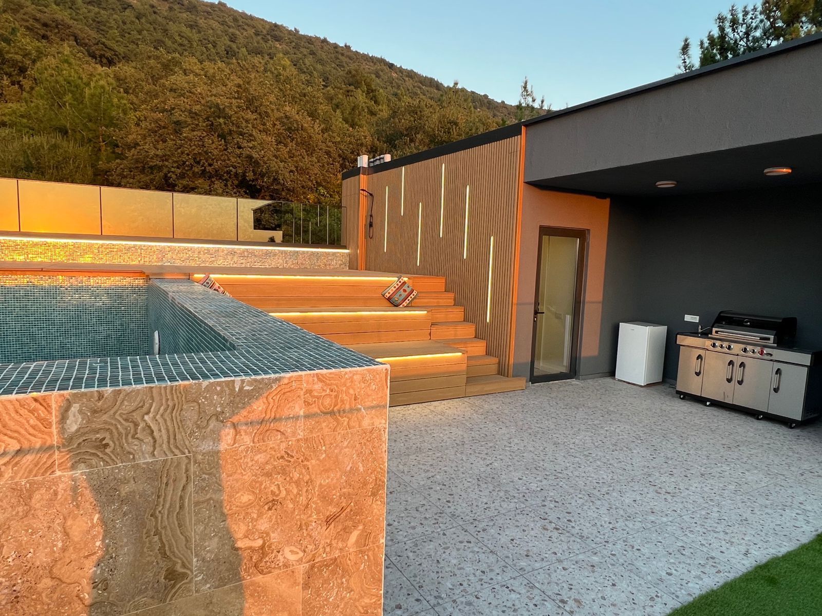 Kuća 317 m² – Kavač, Tivat — fotografija 6
