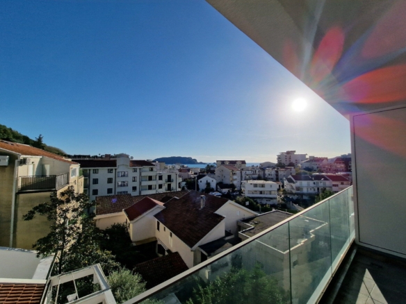 Jednosoban stan sa terasom u Podkošljunu, Budva — fotografija 6
