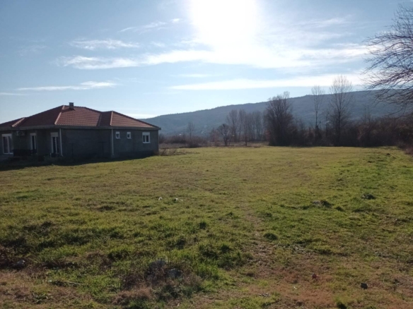 Plac u Podgorici, Berima 2933m2