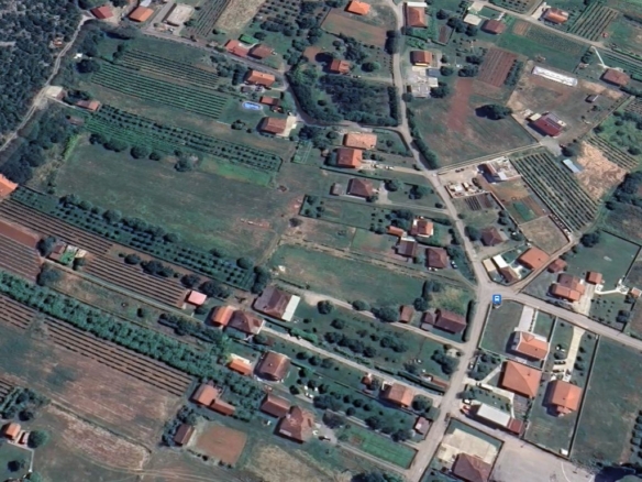 Građevinsko-poljoprivredno zemljište u Berima, Podgorica — fotografija 2