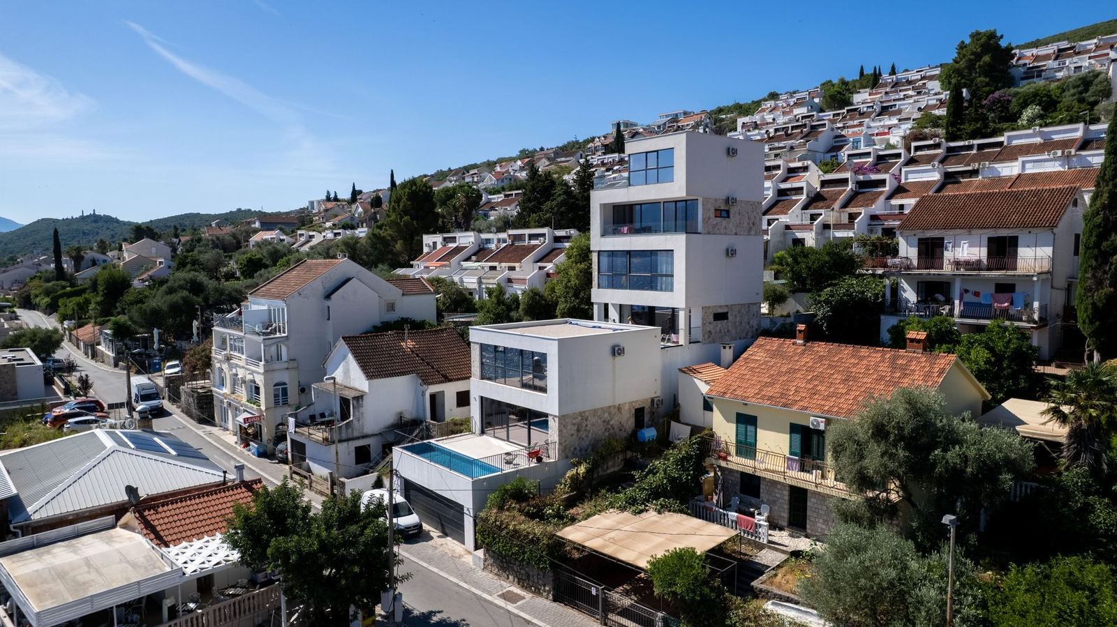 Kuća 200 m² – Krašići, Tivat