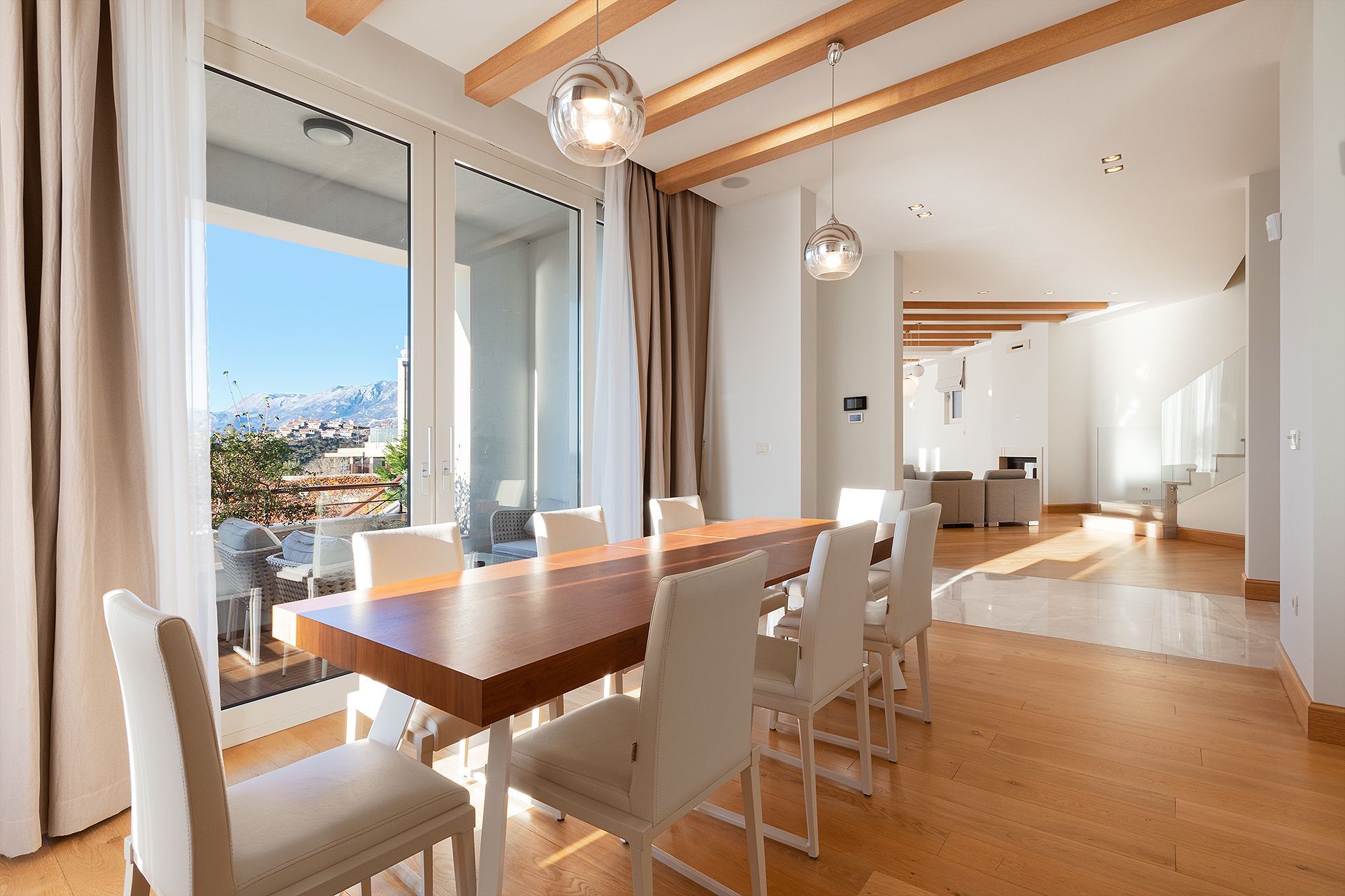 Vila Blizikuće prodaja Izdavanje: Kuća 600 m² – Blizikuće, Budva — fotografija 2