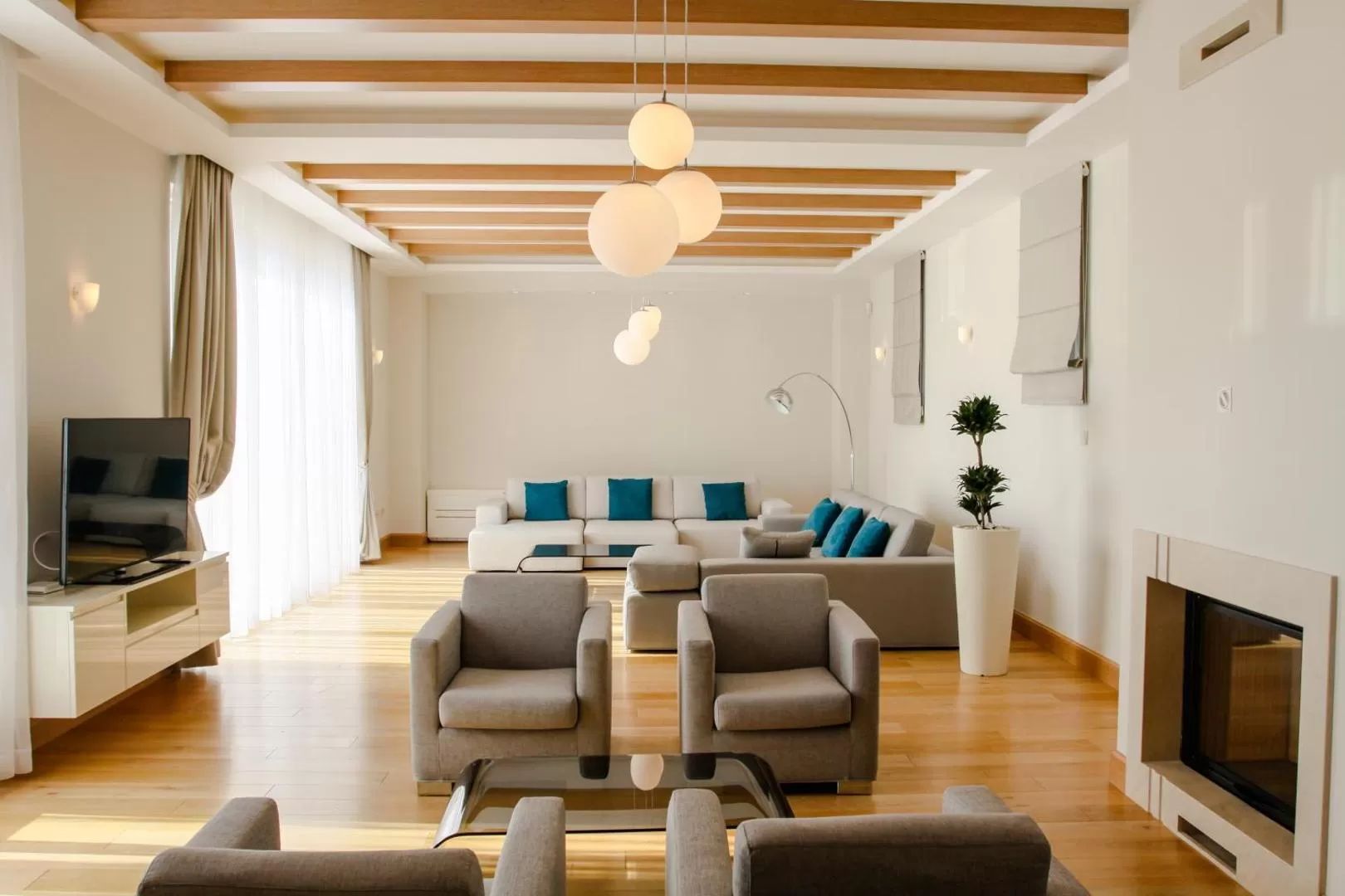 Vila Blizikuće prodaja Izdavanje: Kuća 600 m² – Blizikuće, Budva — fotografija 6