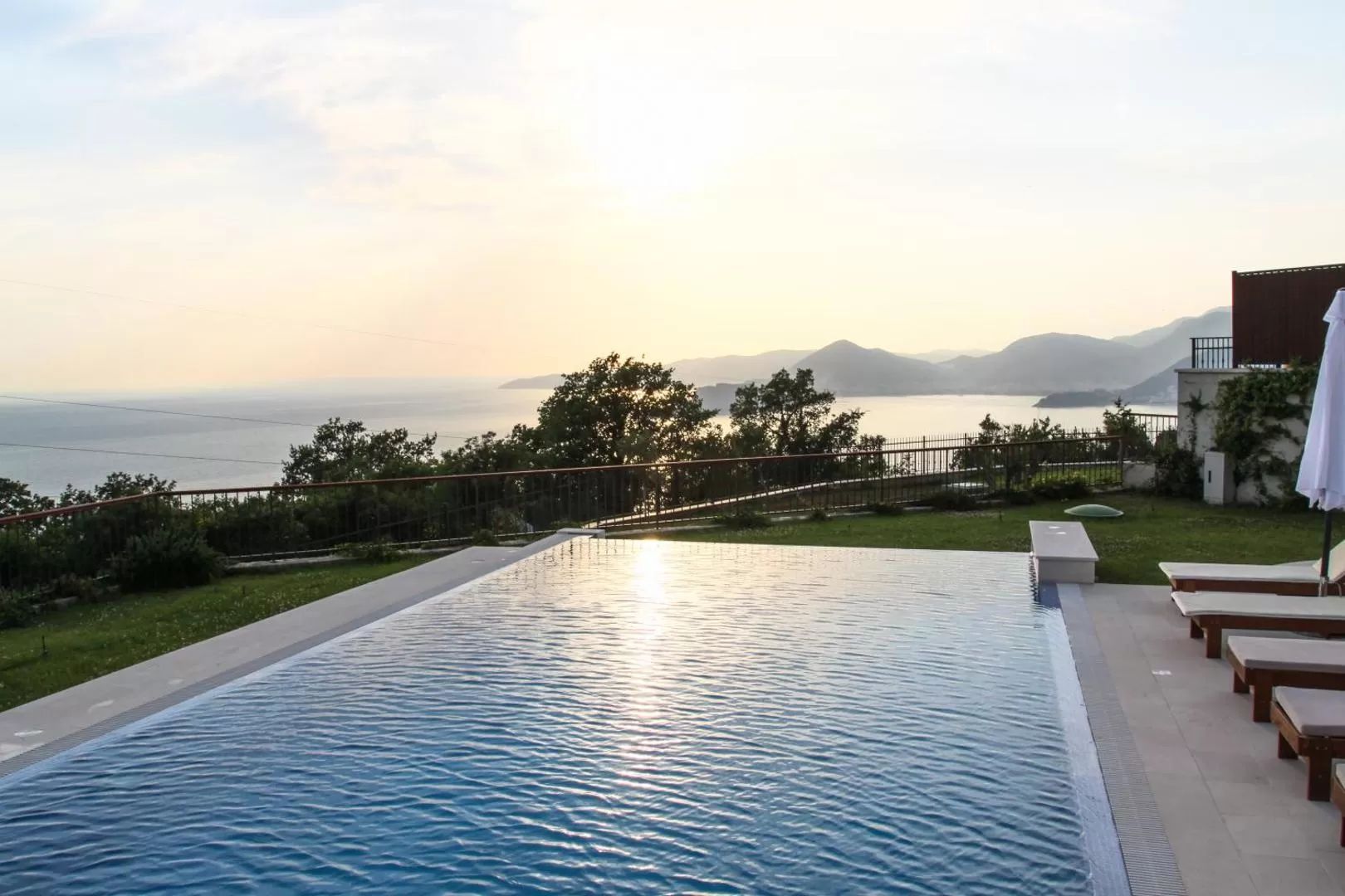 Vila Blizikuće prodaja Izdavanje: Kuća 600 m² – Blizikuće, Budva — fotografija 13