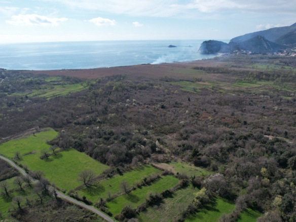 Plac 7665m2 Buljarica,Budva