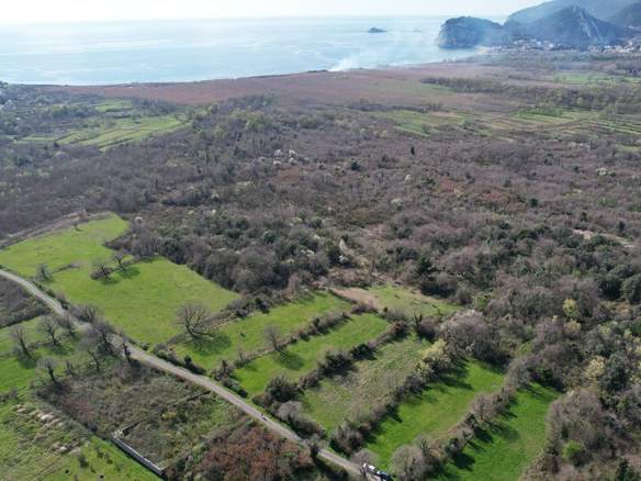 Plac 7.665 m² – Buljarica, Budva — fotografija 10