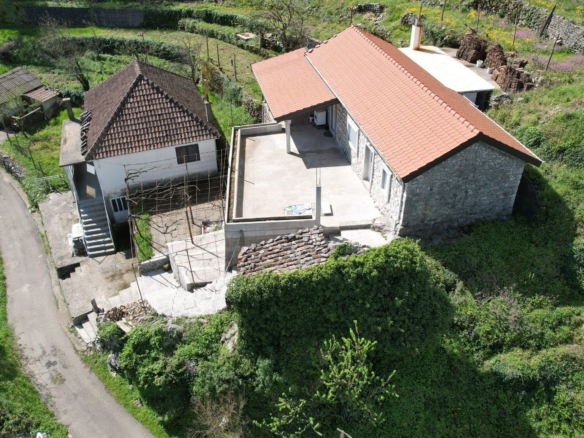 Dvije kuće na placu u Virpazaru, Bar — fotografija 19