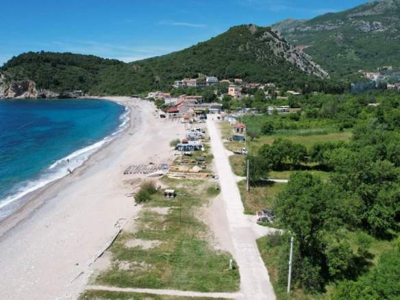 Plac u Buljarici, Budva — fotografija 2