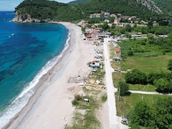 Plac u Buljarici, Budva — fotografija 5