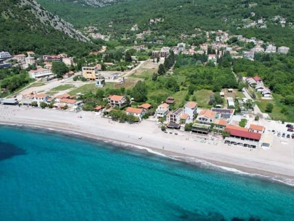 Plac u Buljarici, Budva — fotografija 16