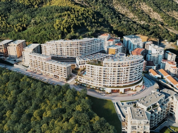 Trosoban penthouse 135.41m2 sa pogledom na more u novom stambenom kompleksu u Becicima