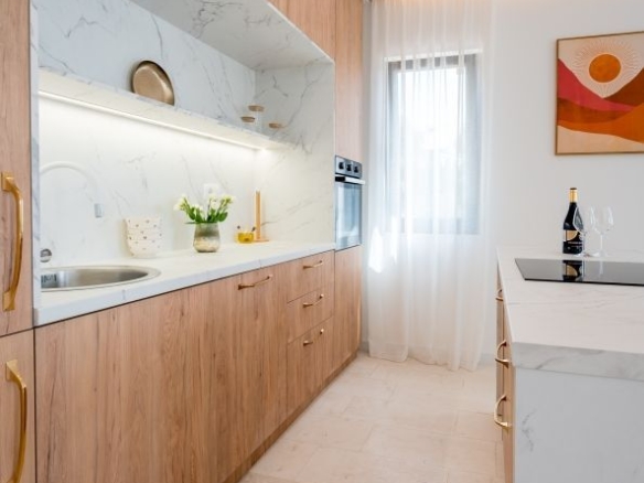 Kuća 250 m² – Tivat — fotografija 13