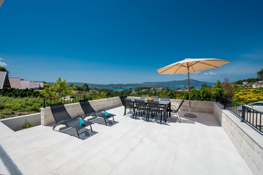Kuća 250 m² – Tivat — fotografija 15