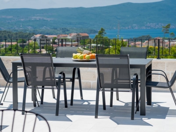 Kuća 250 m² – Tivat — fotografija 18
