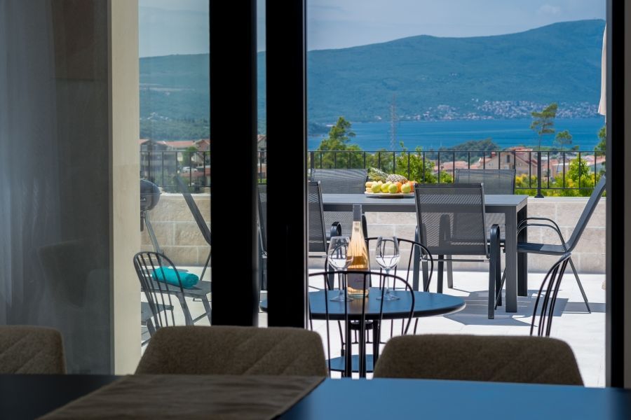 Kuća 250 m² – Tivat — fotografija 20