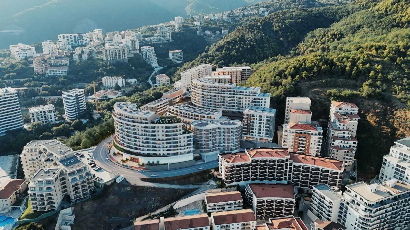 a3574de4-d25e-4f09-b31b-c1e3f20d4479 Jednosoban stan 50 m² – Bečići, Budva — fotografija 3