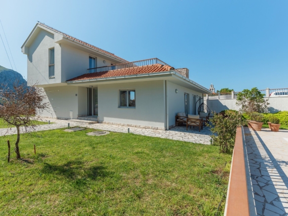 Kuća 160 m² – Sveti Stefan, Budva — fotografija 3