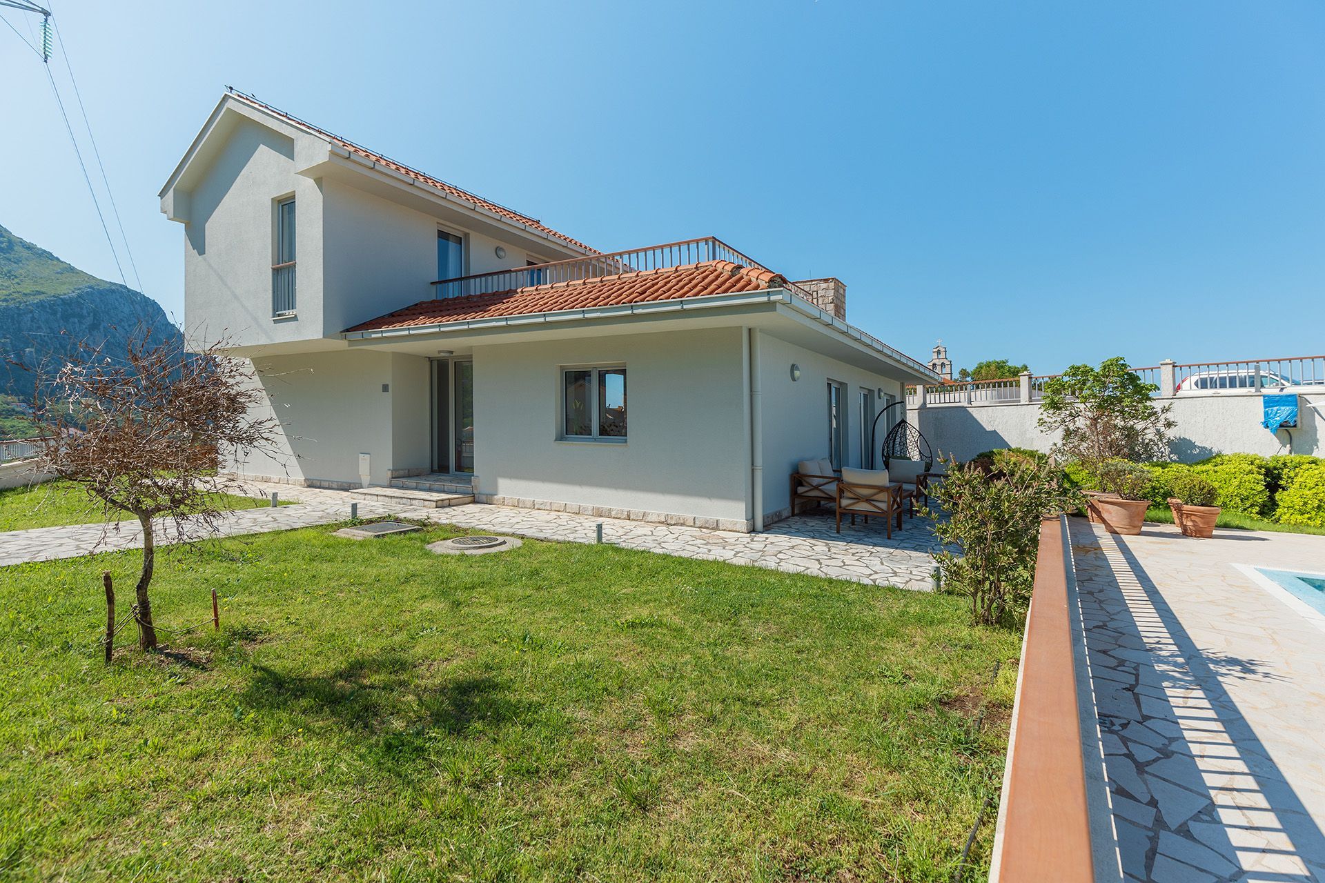 cb9c693c-b8ca-45b2-a8d6-79f355e0988f Kuća 160 m² – Sveti Stefan, Budva — fotografija 3