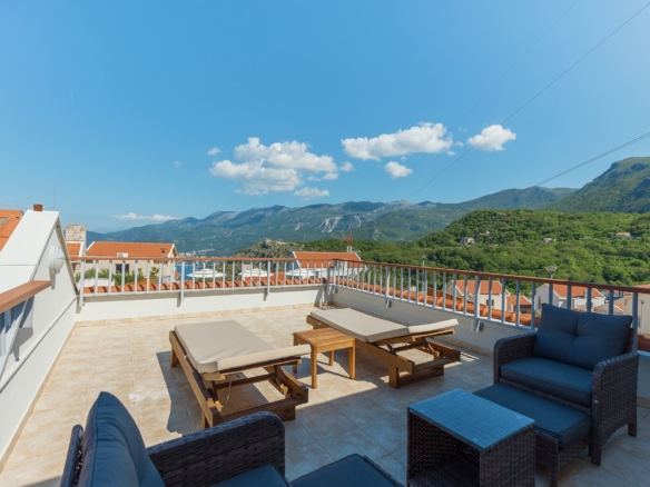 Kuća 160 m² – Sveti Stefan, Budva — fotografija 4