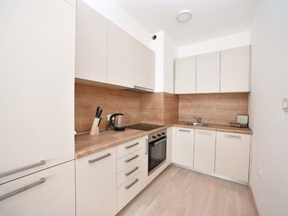 Izdavanje: Dvosoban stan 74 m² – Budva — fotografija 6