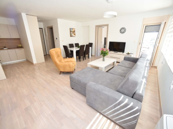 Izdavanje: Dvosoban stan 74 m² – Budva — fotografija 10