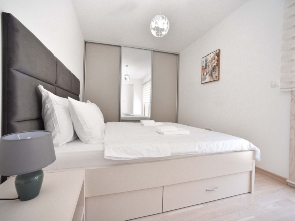 Izdavanje: Dvosoban stan 74 m² – Budva — fotografija 15