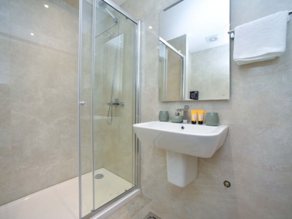 Izdavanje: Dvosoban stan 74 m² – Budva — fotografija 20