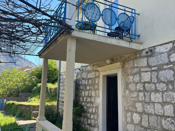 Kuća sa pogledom na more u Muu, Kotor — fotografija 5