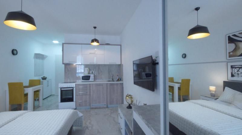 2d94dc72-9e7d-49d8-8d7a-26c7aef6b8c8 Garsonjera za izdavanje, 27 m² sa garaznim mestom – Budva,Maslinski put (dostupna 01.10.2026–01.07.2027)