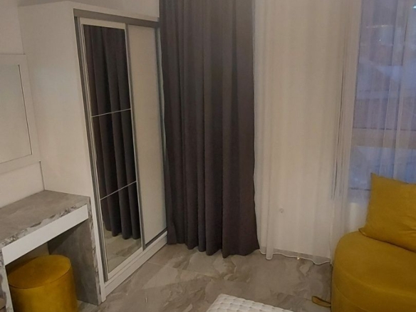 Garsonjera za izdavanje, 27 m² sa garaznim mestom – Budva,Maslinski put (dostupna 01.10.2026–01.07.2027)