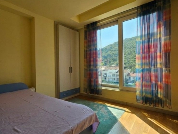 Trosoban stan 90 m² – Budva — fotografija 7