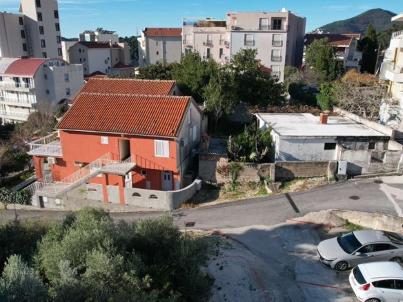 Plac 250 m² – Bečići, Budva — fotografija 2