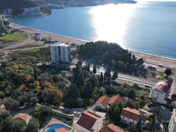 Plac 250 m² – Bečići, Budva — fotografija 8