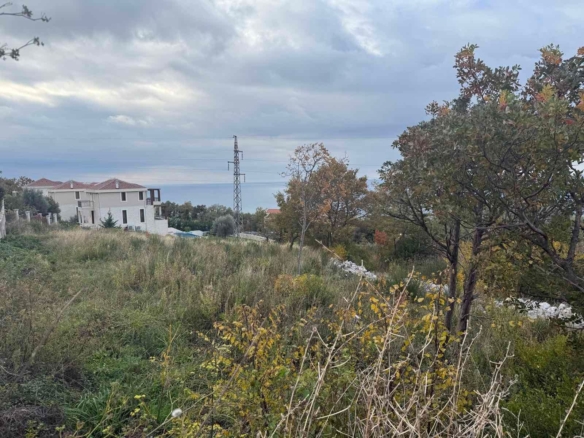 Urbanizovan plac sa pogledom na more, Blizikuće, Budva — fotografija 5