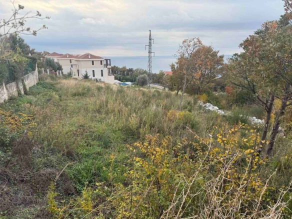 Urbanizovan plac sa pogledom na more, Blizikuće, Budva — fotografija 7