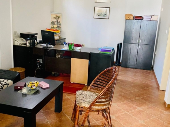 Prodaja poslovnog prostora 28m2 u centru Budve