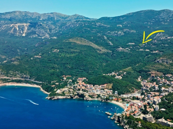Urbanizovano zemljište 608m² sa panoramskim pogledom na more u Kuljačama, Budva