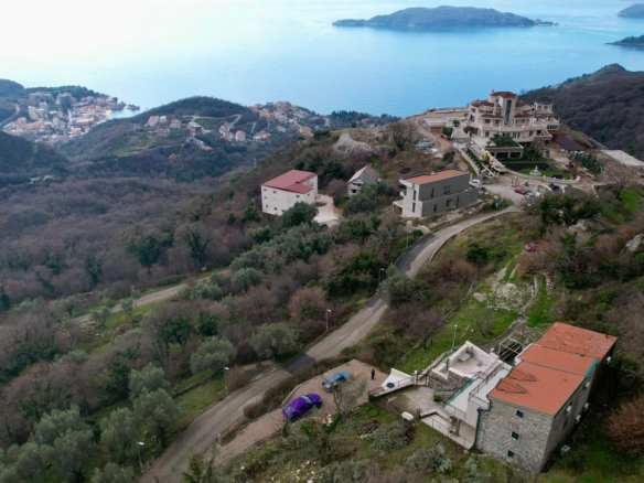 Urbanizovan plac 1118m2 sa pogledom na more-Kuljace,Budva